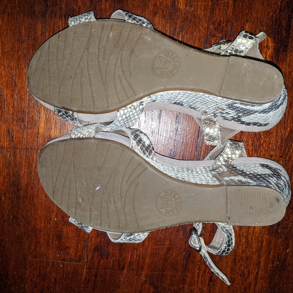 Mephisto metallic snake print wedges 36 - Picture 4 of 4